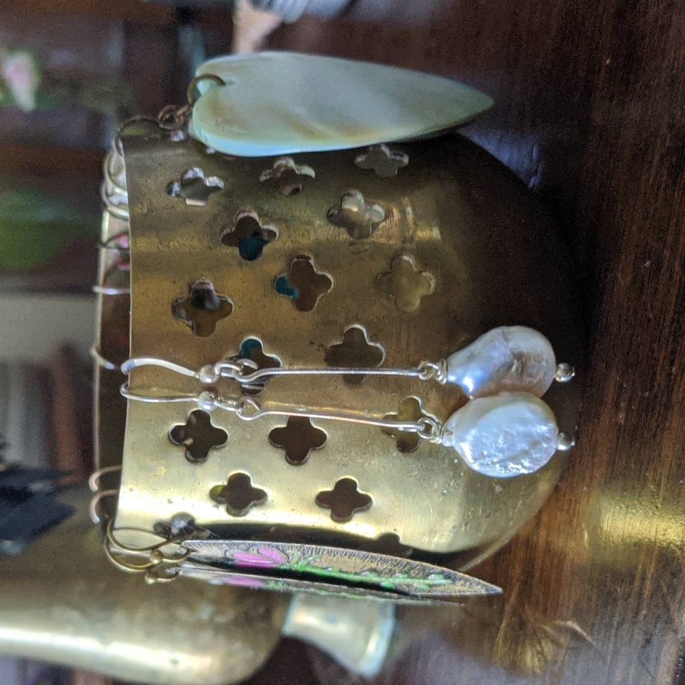 WhiteShell Earrings